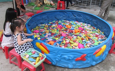 Bể câu cá cá hình tròn